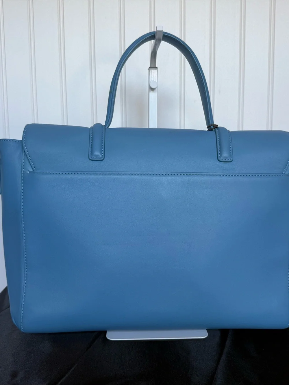Hartmann Noviana Blue Leather Shoulder Bag Satchel with Crossbody Strap NWOT